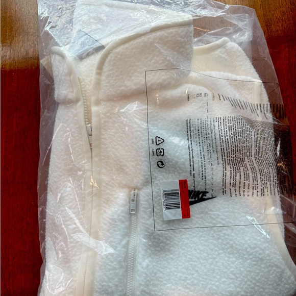 🔥NWT NIKE WINTERIZED VEST 🥶 SIZE L - Picture 8 of 9